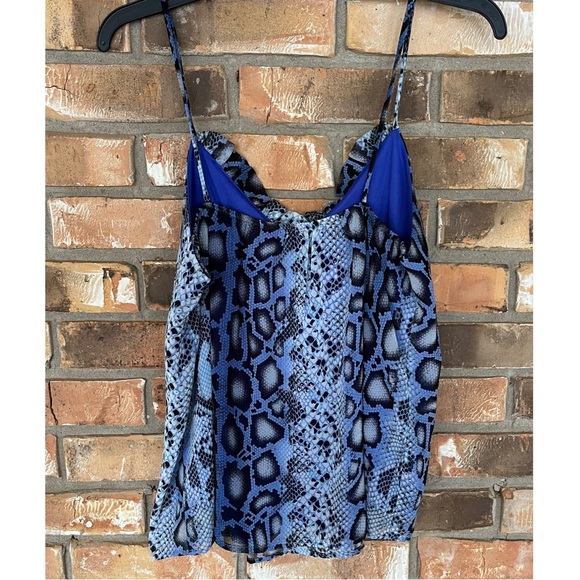 Adrienne Women’s Blue Leopard Print Spaghetti Strap Tank Top Size Small - Picture 2 of 6